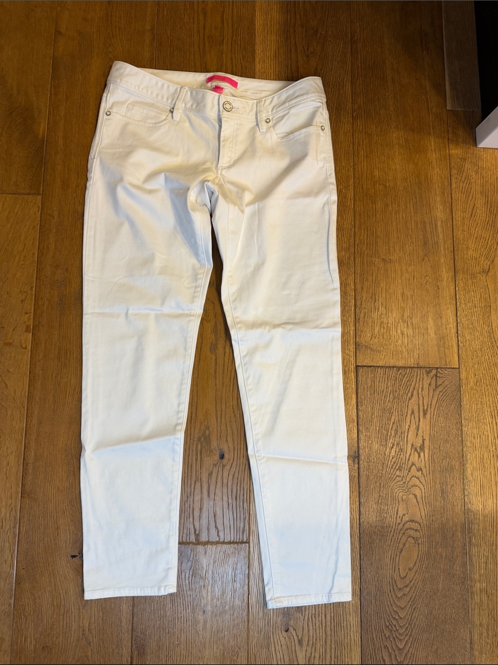 Lilly Pulitzer White Skinny Jeans with Pink Waistband Detail
